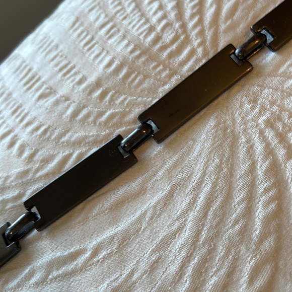 Pewter Belt - Made in Spain Adjustable Metallic chain belt, 31 in/ 5 in of chain - Picture 16 of 17